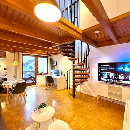 Apartmán Maisonette-wohnung Mit Balkon